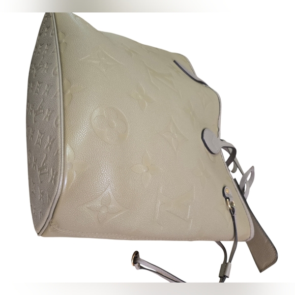 Louis vuitton Empreinte Microchip MM with pouch - Picture 8 of 16